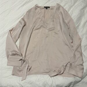 Banana Republic Blouse in Light Pink